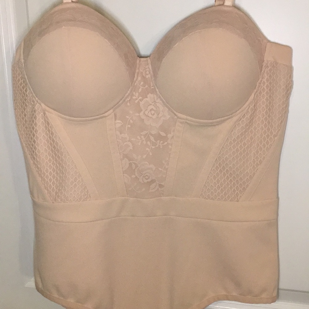 Nude bodysuit